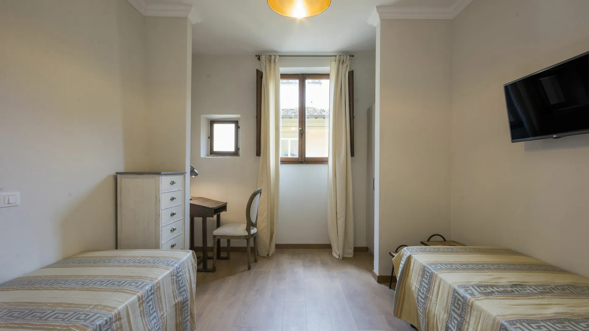 Iris Apartment Florence