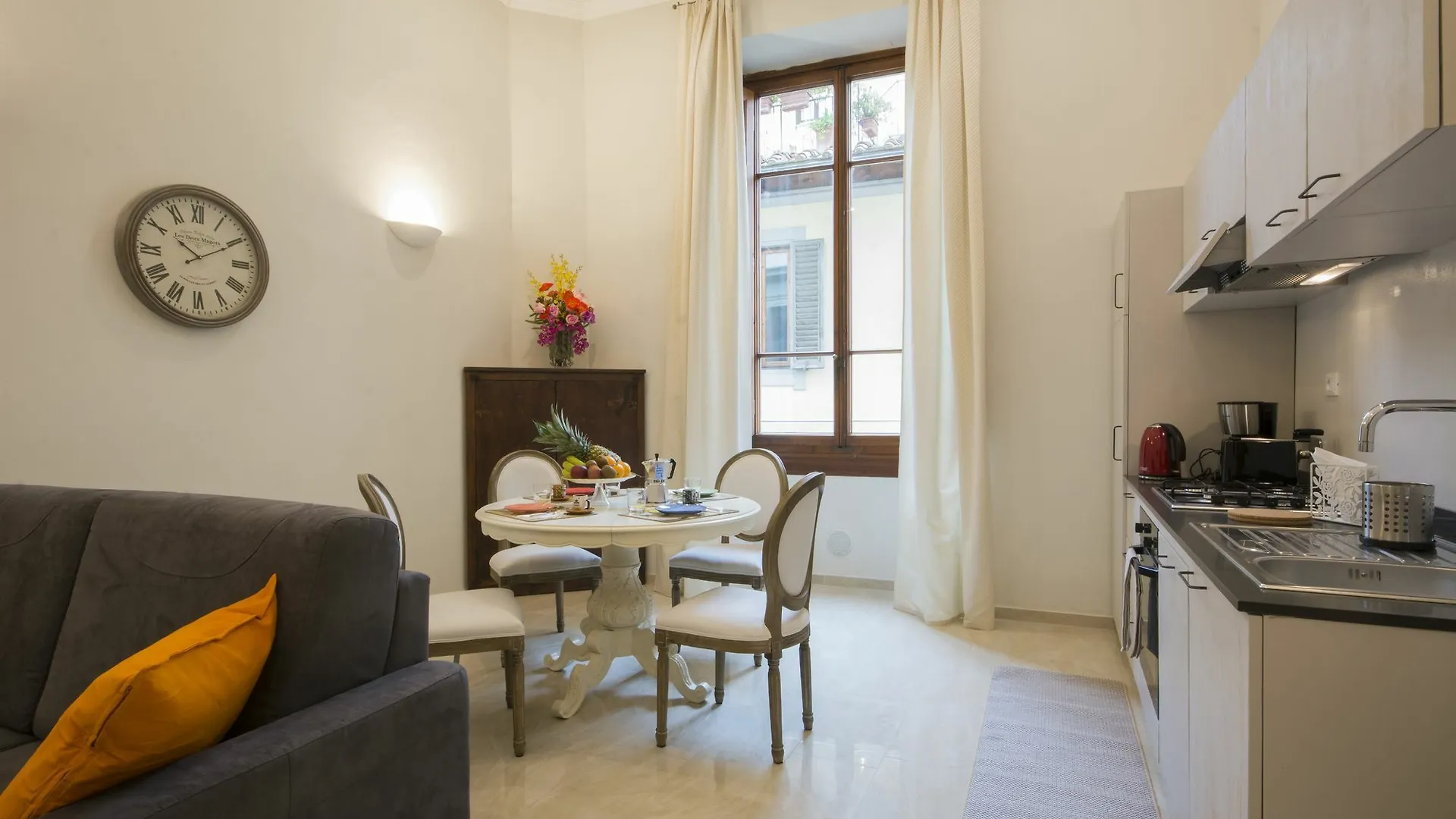Iris Apartment Florence